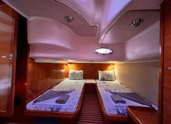 Alquilar lancha en Ece Marina - Bavaria 37 Sport