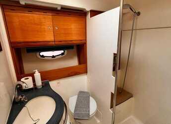 Alquilar lancha en Ece Marina - Bavaria 37 Sport