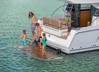 Louer bateau à moteur à Marina Lav - Bavaria Virtess 420 Fly