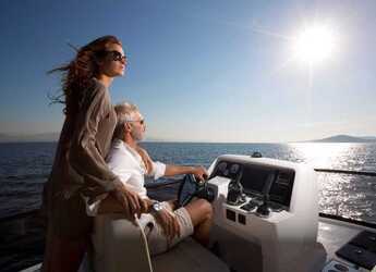 Louer bateau à moteur à Marina Lav - Bavaria Virtess 420 Fly