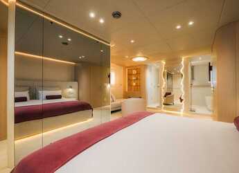 Alquilar velero en Luka Krilo - Reposado