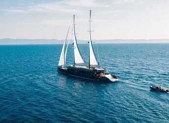 Alquilar velero en Luka Krilo - Reposado