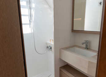 Alquilar catamarán en Split West Harbour - Lagoon Sixty 5