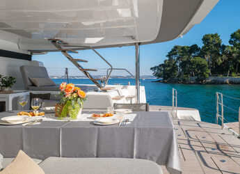 Alquilar catamarán en Split West Harbour - Lagoon 60