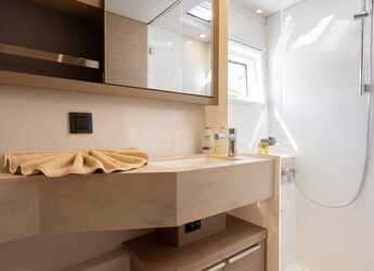 Alquilar catamarán en Split West Harbour - Lagoon 46 