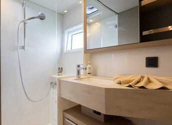 Alquilar catamarán en Split West Harbour - Lagoon 46 