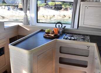 Alquilar catamarán en Split West Harbour - Lagoon 42