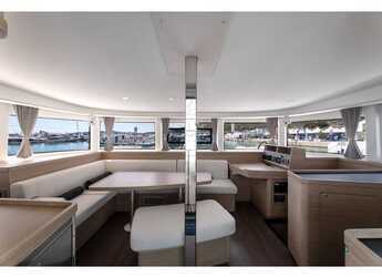 Alquilar catamarán en Split West Harbour - Lagoon 42