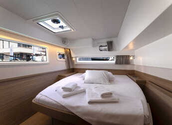 Alquilar catamarán en Split West Harbour - Lagoon 42