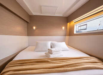 Alquilar catamarán en Split West Harbour - Lagoon 43