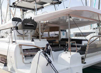 Alquilar catamarán en Split West Harbour - Lagoon 43