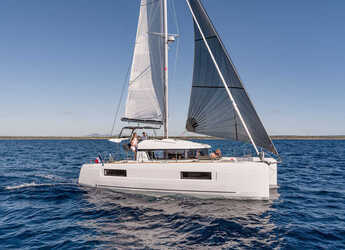 Alquilar catamarán en Split West Harbour - Lagoon 40