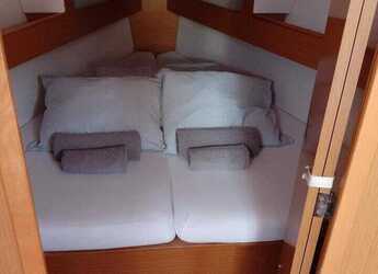 Chartern Sie segelboot in Marina Gouvia - Sun Odyssey 33i - 2 cab.