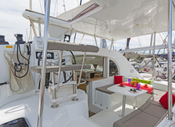 Alquilar catamarán en Lavrion Marina - Lagoon 380 S2 - 4 + 2 cab.