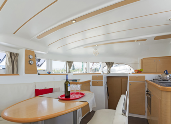 Alquilar catamarán en Lavrion Marina - Lagoon 380 S2 - 4 + 2 cab.