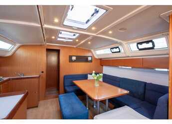 Alquilar velero en Olympic Marine - Bavaria Cruiser 51
