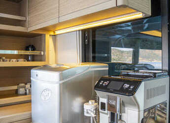 Chartern Sie katamaran in Ece Marina - Lagoon 46 - 4 + 2 cab.