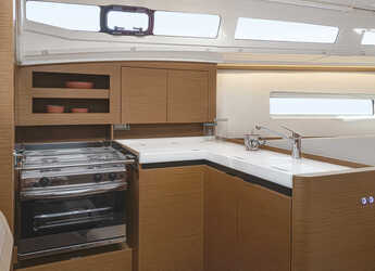 Alquilar velero en Marina San Miguel - Sun Odyssey 380