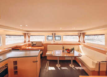 Louer catamaran à Marina Zeas - Lagoon 450 Sport