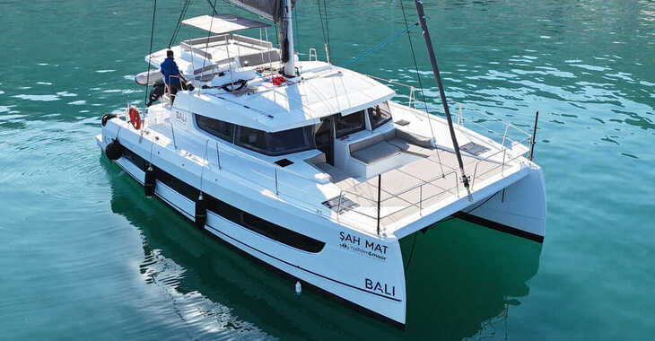Rent a catamaran in Albatros Marina - Bali 4.2