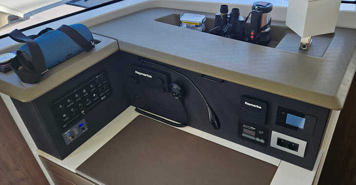 Rent a catamaran in Albatros Marina - Bali 4.2