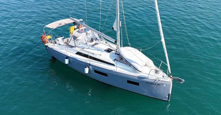 Rent a sailboat in Albatros Marina - Oceanis 34.1