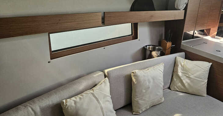 Rent a sailboat in Albatros Marina - Oceanis 34.1