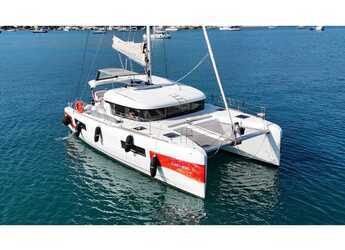 Chartern Sie katamaran in Albatros Marina - Lagoon 40