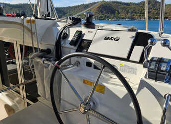 Chartern Sie katamaran in Albatros Marina - Lagoon 40