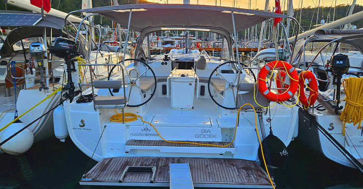 Rent a sailboat in Albatros Marina - Oceanis 40.1
