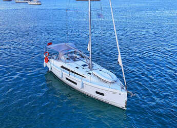 Chartern Sie segelboot in Albatros Marina - Oceanis 40.1