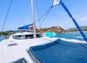 Chartern Sie katamaran in Platja des Jondal - Fountaine Pajot 38