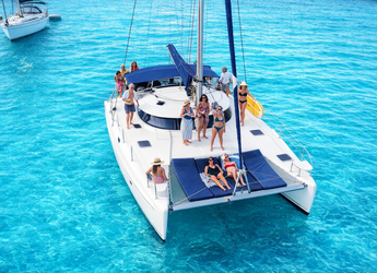 Chartern Sie katamaran in Platja des Jondal - Fountaine Pajot 38
