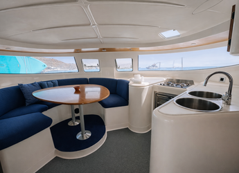 Chartern Sie katamaran in Platja des Jondal - Fountaine Pajot 38