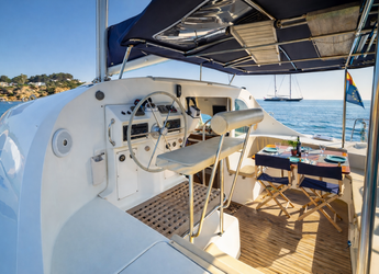 Chartern Sie katamaran in Platja des Jondal - Lagoon 410