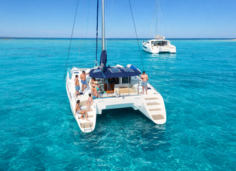 Chartern Sie katamaran in Platja des Jondal - Lagoon 410