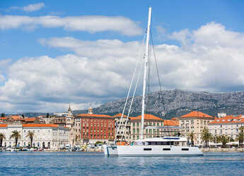 Chartern Sie katamaran in Split West Harbour - Lagoon 620 