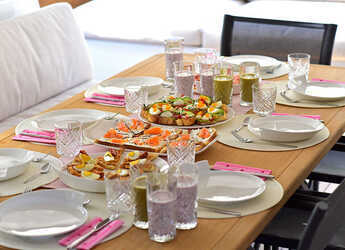 Chartern Sie katamaran in Split West Harbour - Lagoon 620 