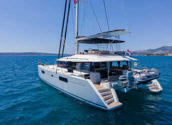 Chartern Sie katamaran in Split West Harbour - Lagoon 560 S2