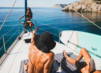 Chartern Sie segelboot in Platja des Jondal - Bavaria Cruiser 42