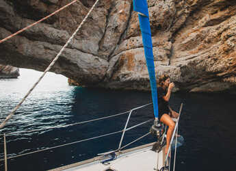 Chartern Sie segelboot in Platja des Jondal - Bavaria Cruiser 42