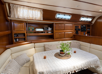 Chartern Sie segelboot in Platja des Jondal - Bavaria Cruiser 42
