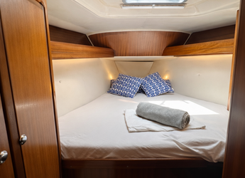 Chartern Sie segelboot in Platja des Jondal - Bavaria Cruiser 42