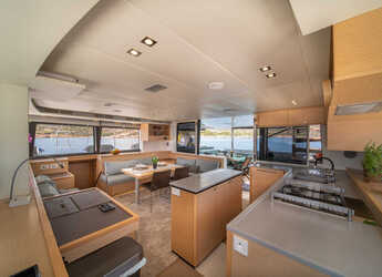 Alquilar catamarán en Nea Peramos - Lagoon 560