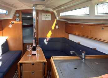 Chartern Sie segelboot in Marina Drage - Bavaria Cruiser 34