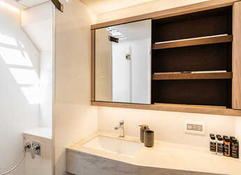 Alquilar catamarán en Nea Peramos - Lagoon Sixty 5