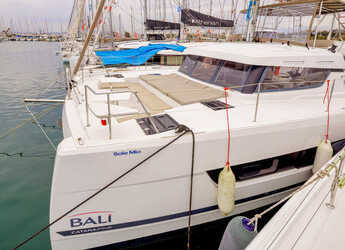 Alquilar catamarán en Nea Peramos - Bali Catspace