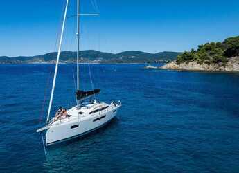 Alquilar velero en Marina del Sur. Puerto de Las Galletas - Sun Odyssey 415