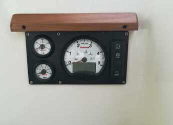 Alquilar velero en Punat - D&D Kufner 54.2