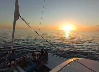 Alquilar catamarán en Marina Santa Eulàlia - Lagoon 46 